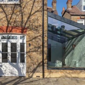 Glass-side-extension.jpg Glass-side-extension.jpg